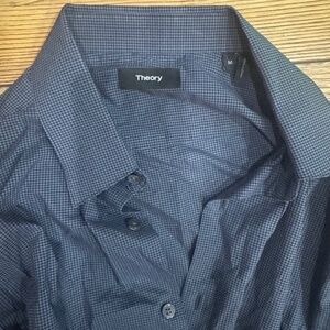 Theory Long-Sleeve Button Up Shirt - M
